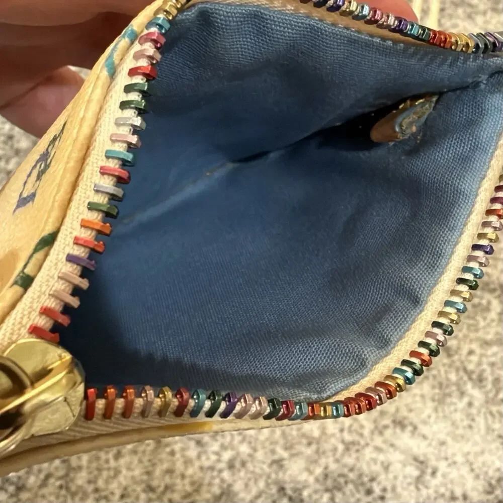 VTG Y2K DOONEY & BOURKE Cream/Yellowed Rainbow Monogram IT Col Change/Coin Purse
